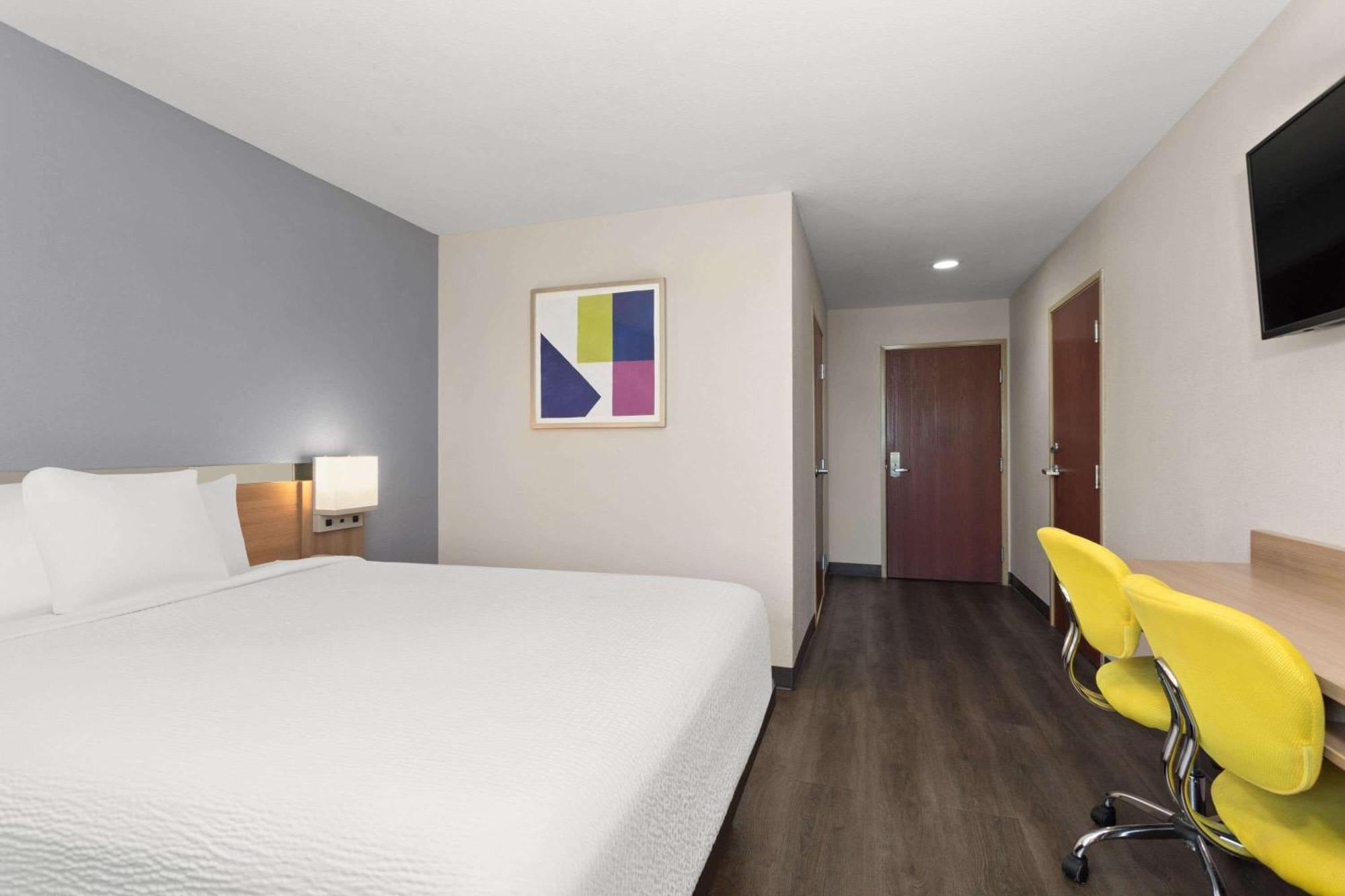 Microtel Inn & Suites By Wyndham Panama City Exteriér fotografie
